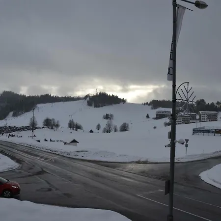 아파트 Safran - Dorothy 44, 도노발리