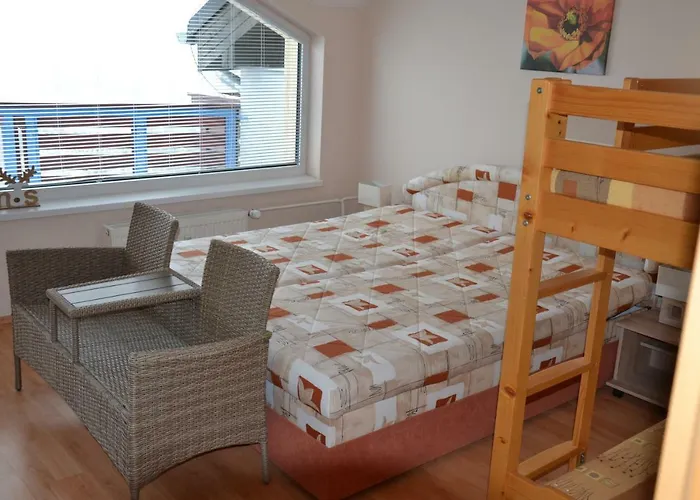 Safran - Dorothy 44, *